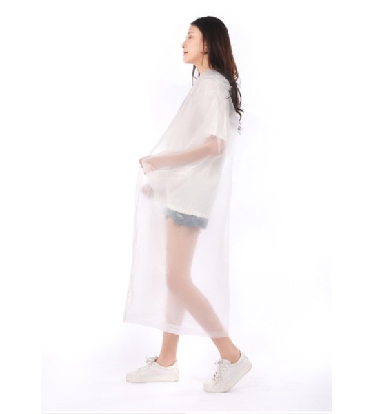 画像4: 【メール便で送料無料】使い捨て レインコート 使い捨て 雨がっぱ 防護服代用使い捨て カッパレインコート ロング サイズフリー 男女兼用 通勤 通学 シンプル使い捨てレインコート 雨具 PE 使い捨て 大人 緊急 防水 レインコート キャンプ レインコート 雨がっぱ 釣り カッパ 登山 ガーデニング 男女兼用 便利グッズ フリーサイズ レイングッズ 雨合羽 雨具/カッパ(緊急時・災害時・野外コンサート・アウトドア・自転車 (4)
