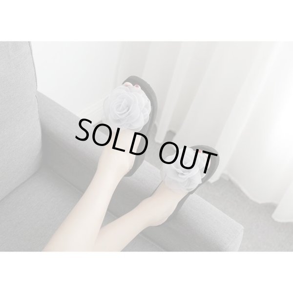 画像2: レディース春夏サンダル 厚底 スリッパ シューズ ビーチサンダル 花 ボヘミアン風 軽量 痛くない 可愛い 美脚 日常 旅行 通勤 オフィス 室内室外 人気 (2)